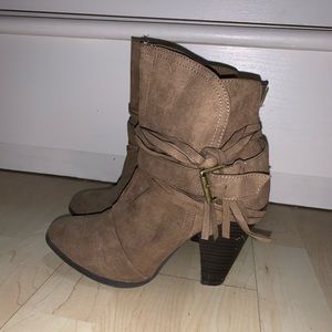 TAUPE BOOTIES